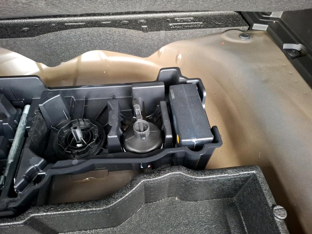 Peugeot 2008 PureTech 130 S&S EAT8 Allure 2024