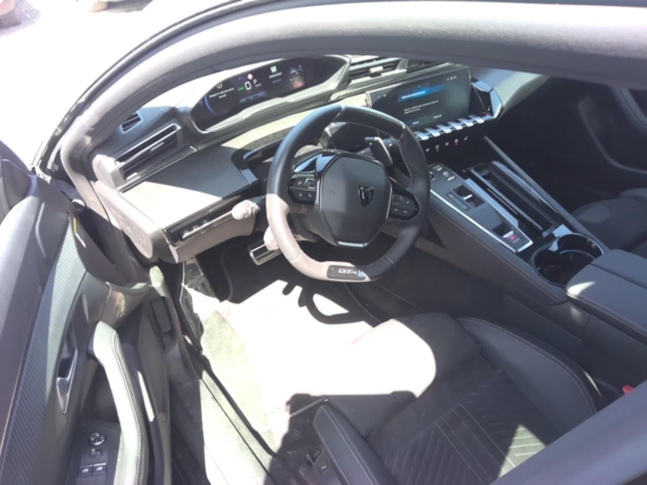 Foto Peugeot 508 Hybrid 3