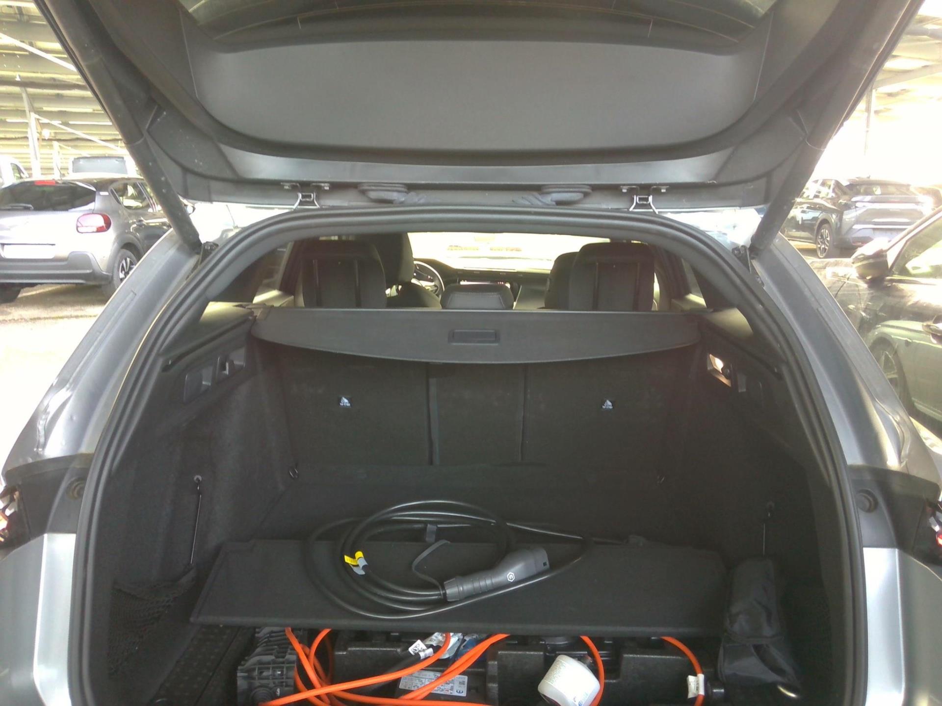 Peugeot 308 SW PHEV 225 e-EAT8 GT 2024