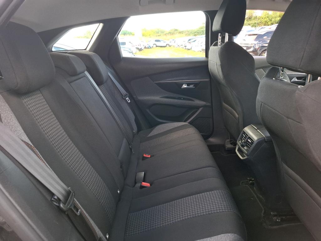Peugeot 3008 BlueHDi 130ch S&S EAT8 Active Business 2021