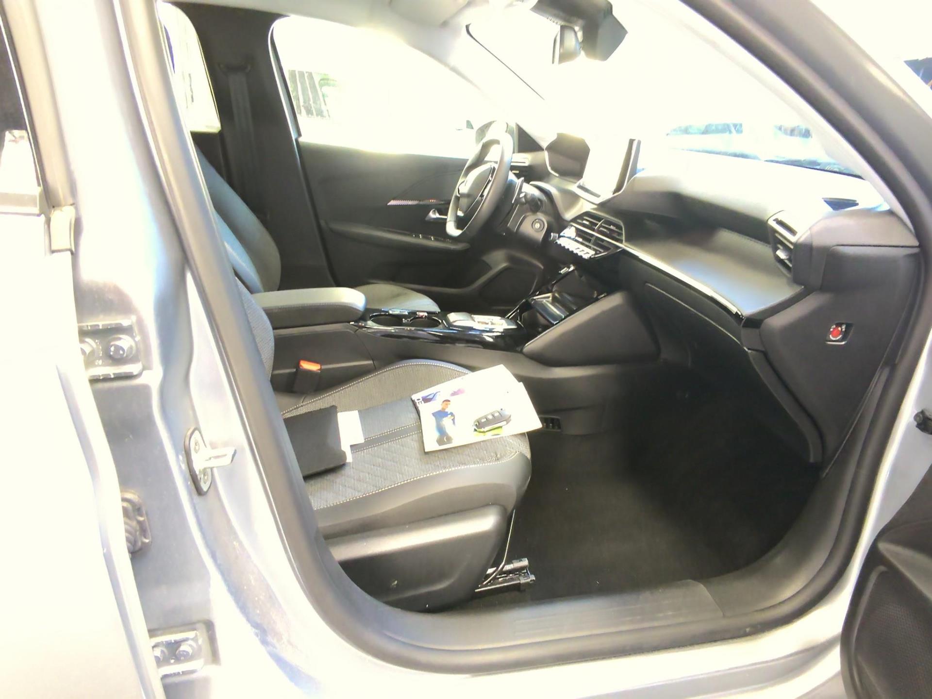 Peugeot 208 Hybrid 110 ch e-DCS6 Allure 2025