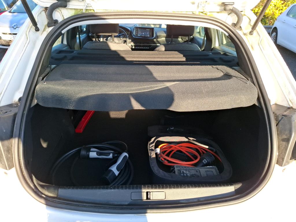 Peugeot 208 ELECTRIQUE 50 KWH 136 ACTIVE BUSINESS R 2021
