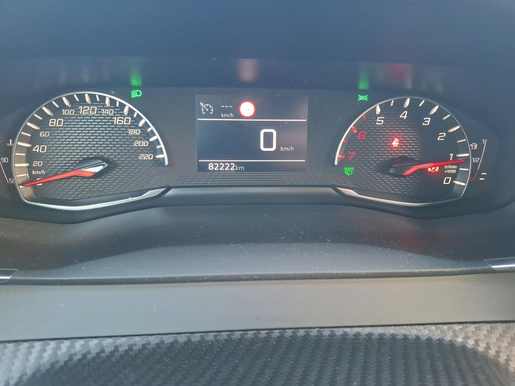 Peugeot 2008 PureTech 130 S&S BVM6 Active Pack 2022