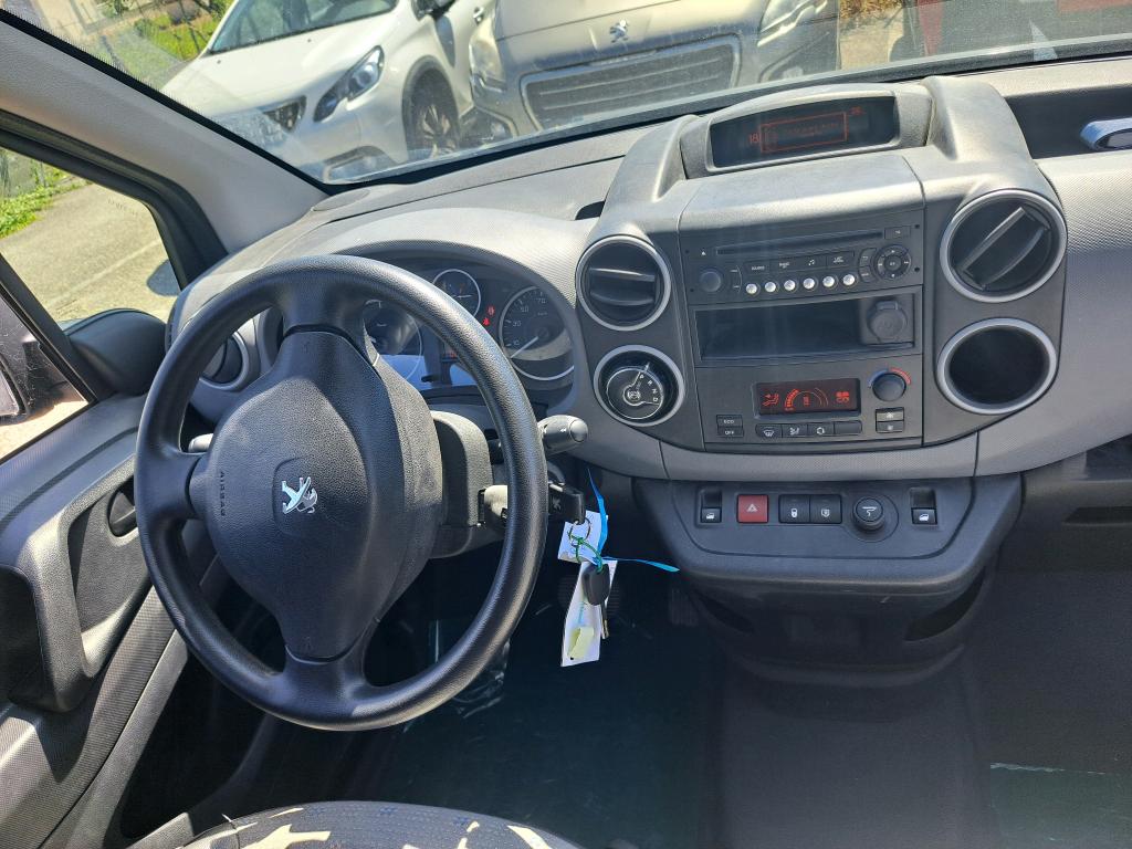Peugeot e-PARTNER FOURGON STANDARD PREMIUM AVEC BATTERIE 2019
