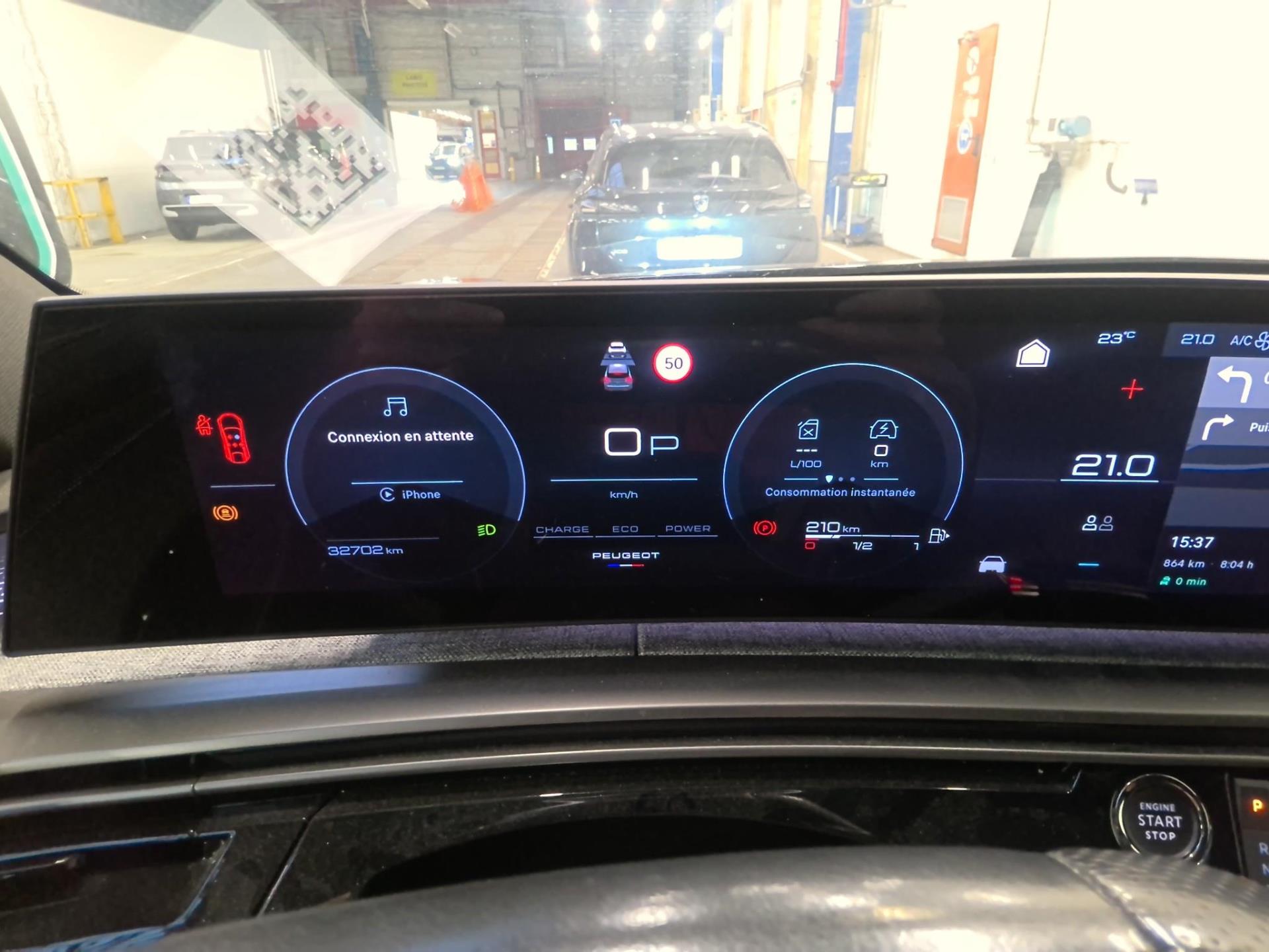 Peugeot 3008 Hybrid 136 e-DCS6 GT 2025