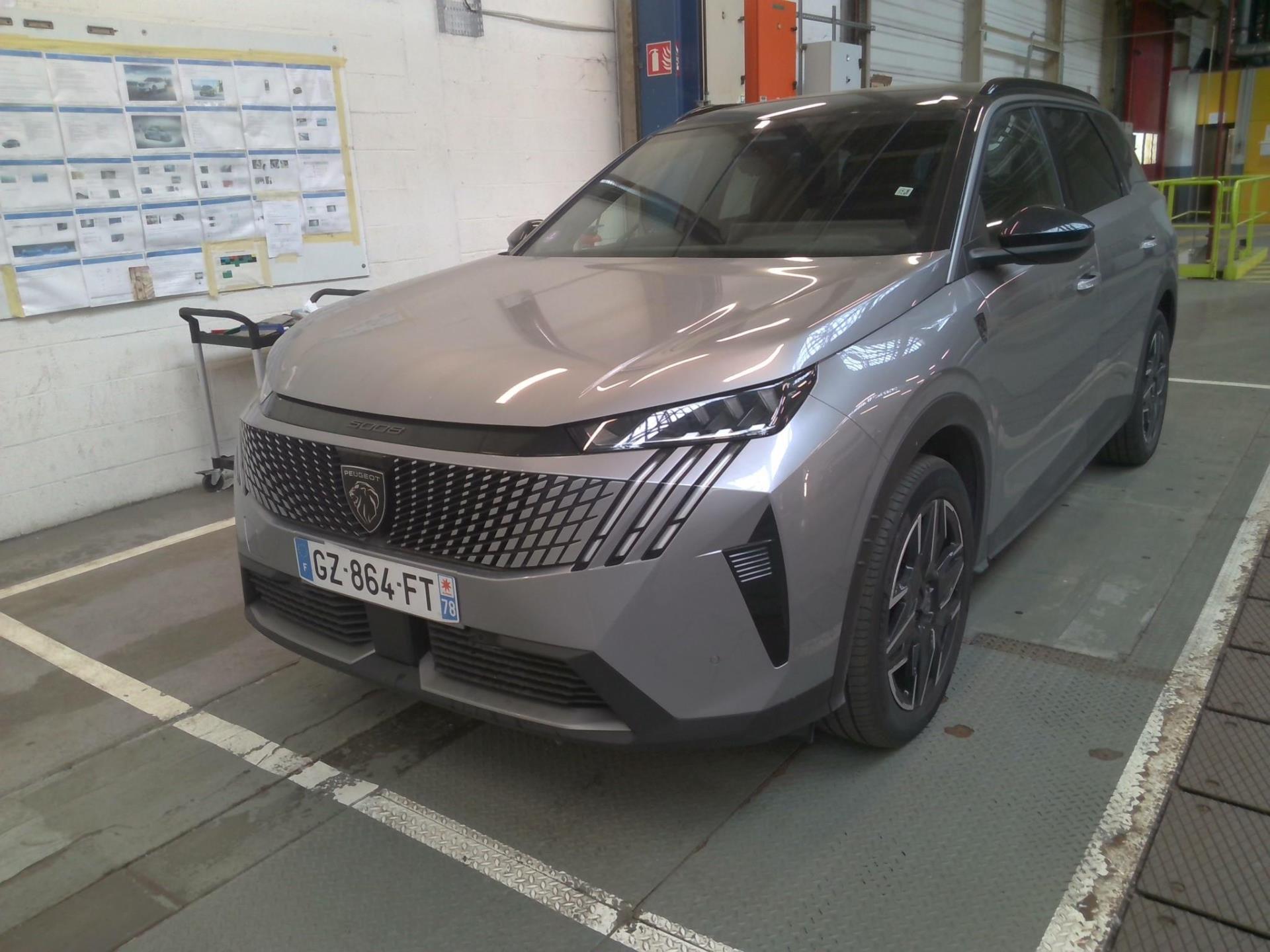 Peugeot 5008 Hybrid 136 e-DCS6 GT 2024