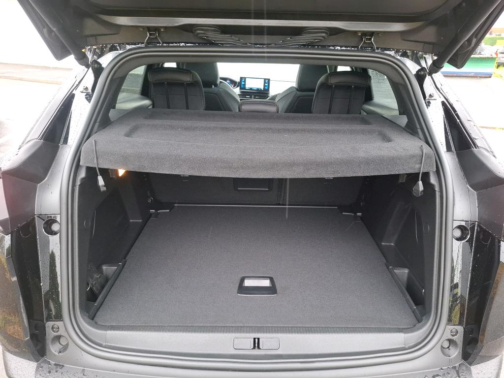 Peugeot 3008 Hybrid 136 e-DCS6 GT 2024