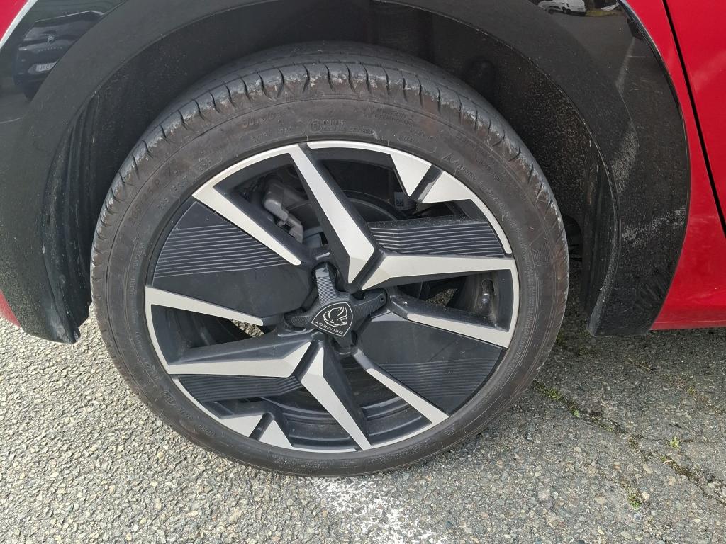 Peugeot 208 Hybrid 145 ch e-DCS6 GT 2025