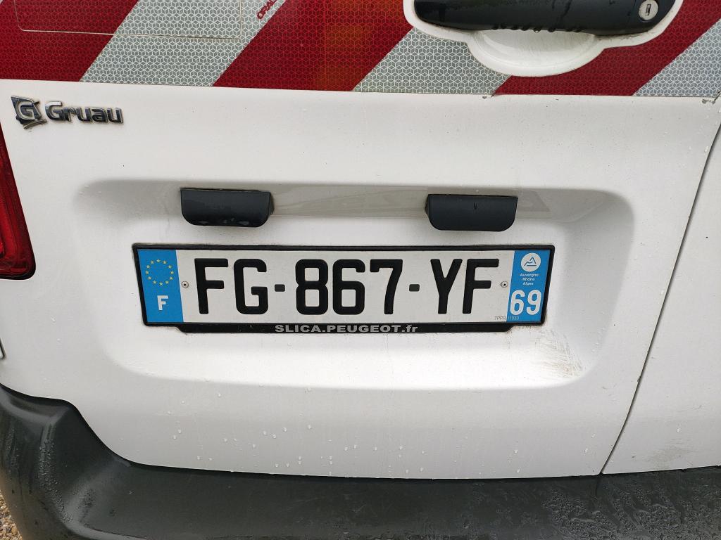 Peugeot EXPERT FGN TOLE STANDARD 1.5 BLUEHDI 120 S&S BVM6 PREMIUM 2019