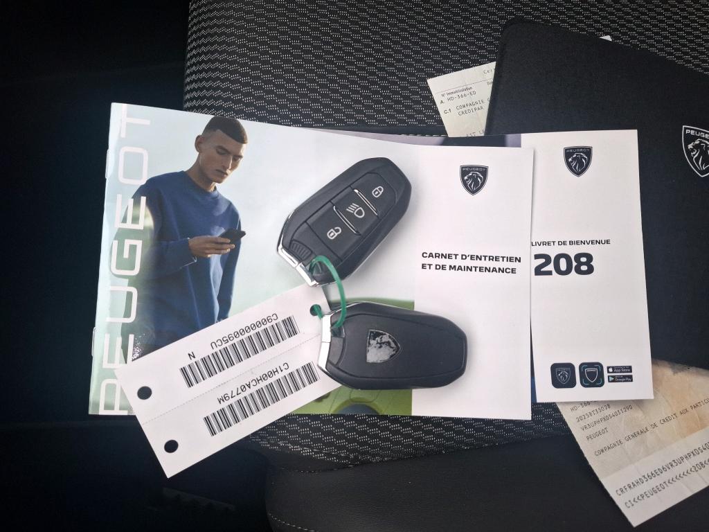 Peugeot 208 Hybrid 100 e-DCS6 GT 2025