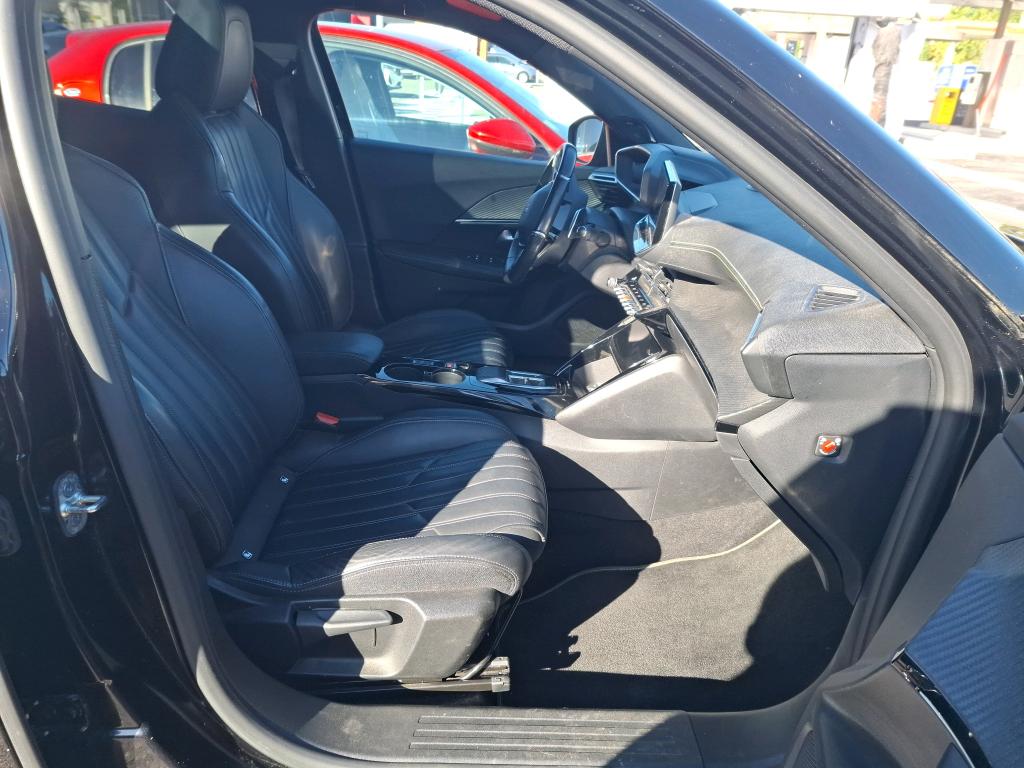 Peugeot 2008 PureTech 130 S&S EAT8 GT Pack 2022