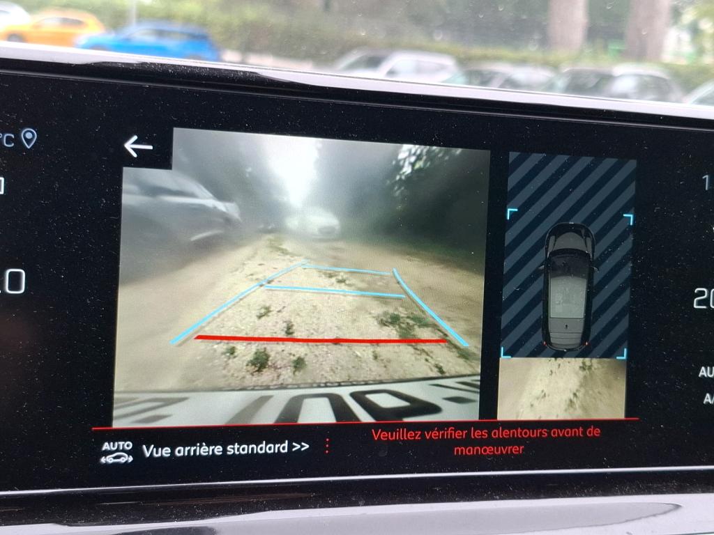 Peugeot 208 PureTech 100 S&S EAT8 Allure Business 2021