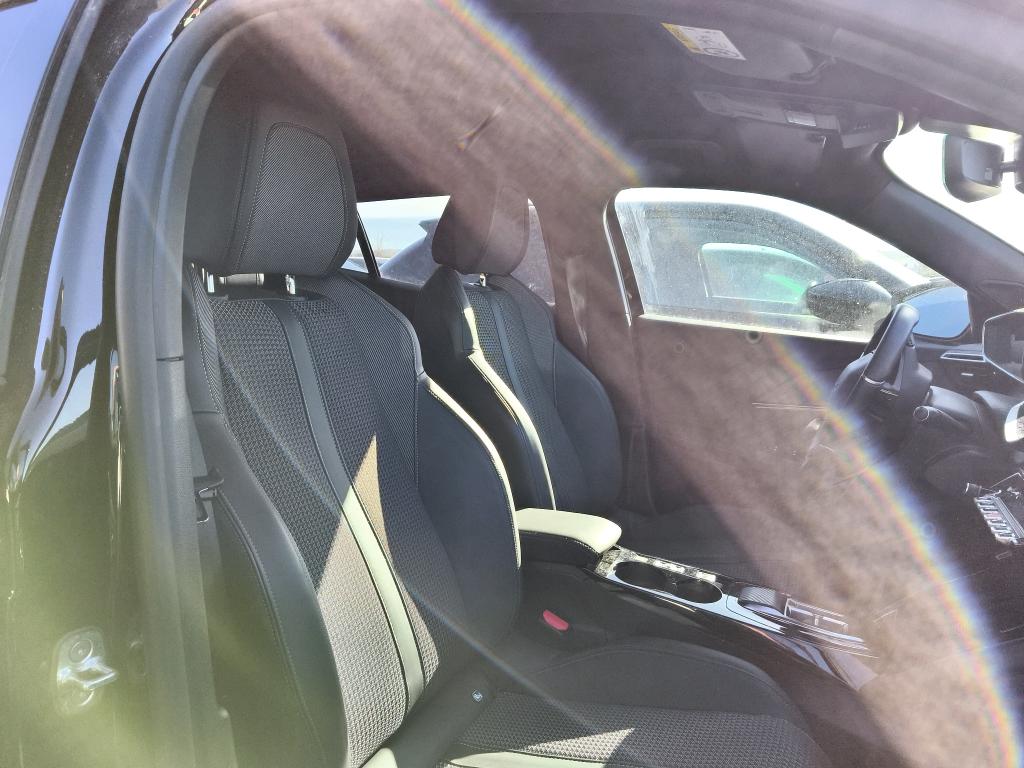 Peugeot 2008 Electrique 136 ch GT 2023