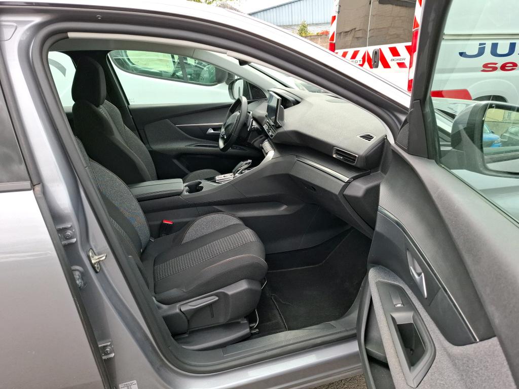 Peugeot 3008 Puretech 130ch S&S EAT8 Active Business 2021