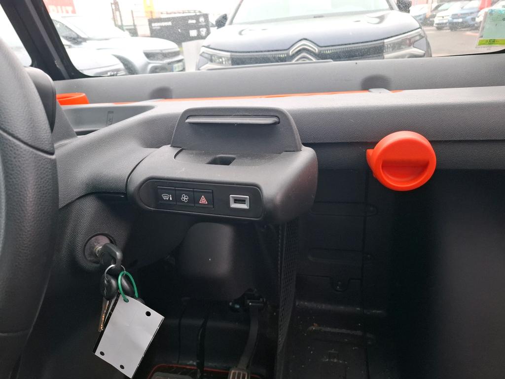 Citroen AMI 