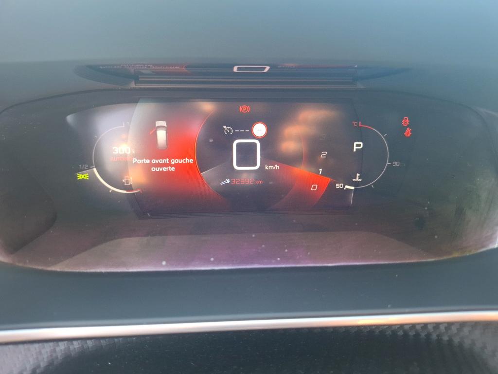 Peugeot 2008 BlueHDi 130 S&S EAT8 Allure Pack 2022