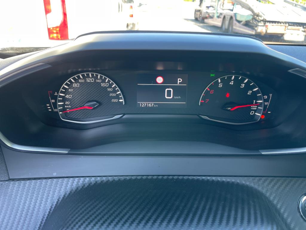 Peugeot 2008 BlueHDi 130 S&S EAT8 Allure 2020