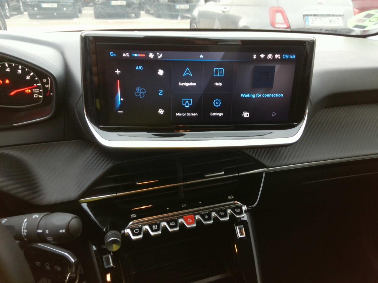 Foto Peugeot 208 14