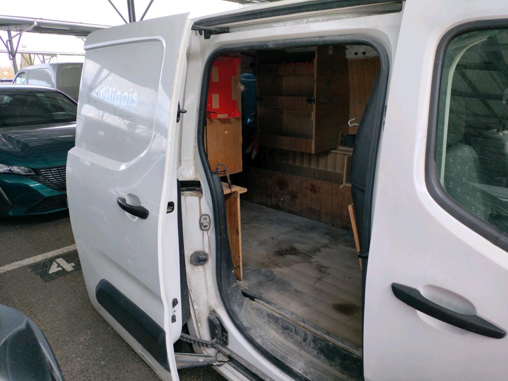 Peugeot PARTNER FOURGON STANDARD 650 KG BLUEHDI 100 S&S BVM5 PREMIUM 2019