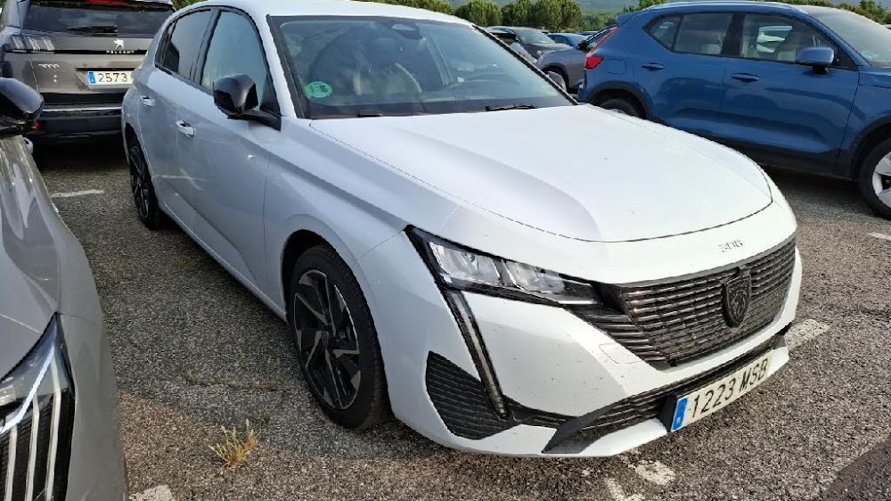 Foto Peugeot 308 8