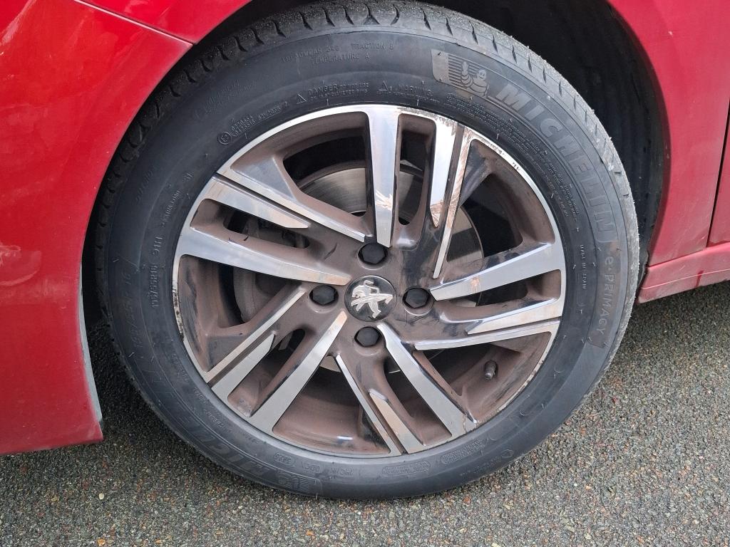 Peugeot 208 PureTech 100 S&S BVM6 Style 2023