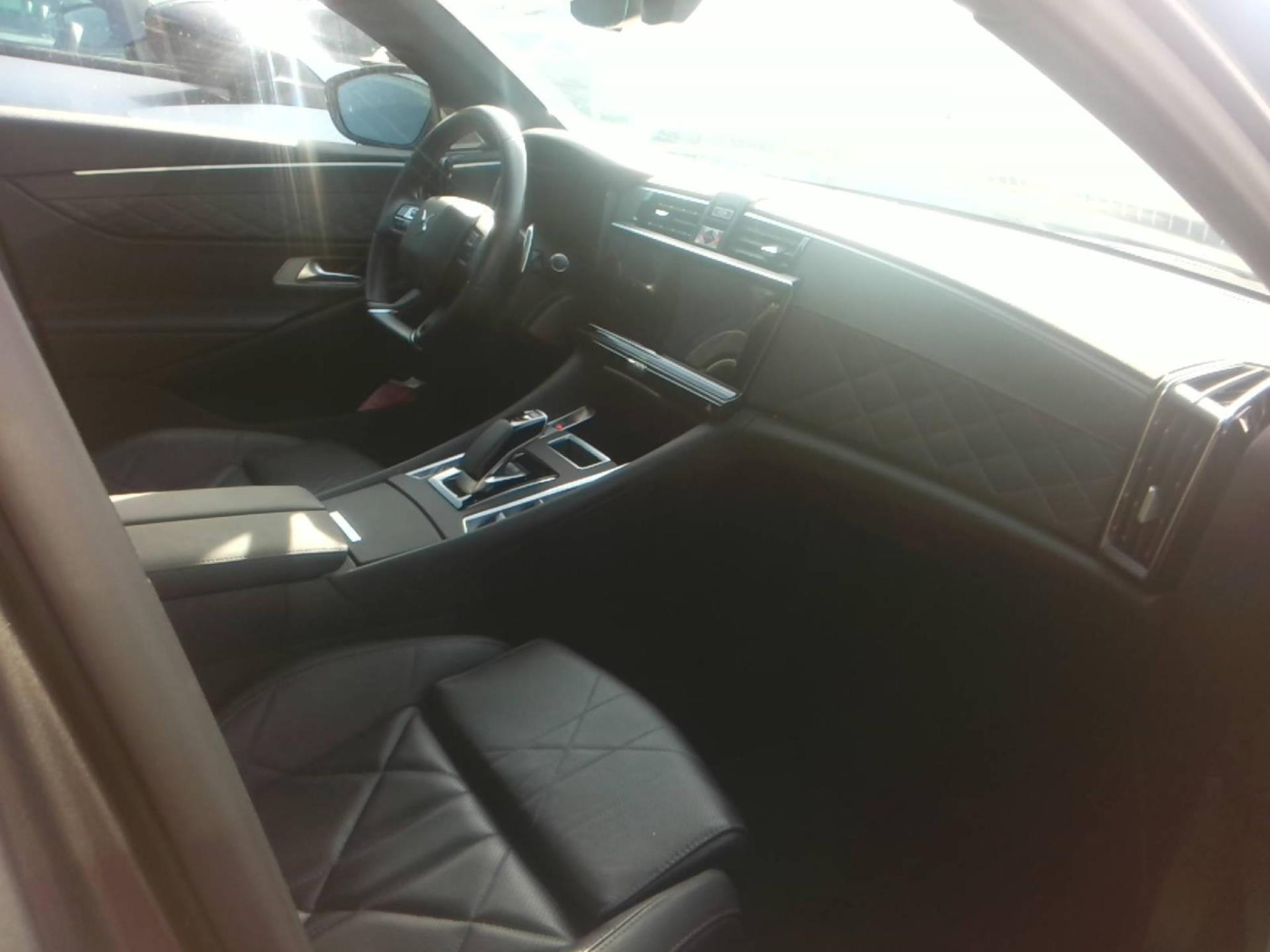 DS DS 9 Hybride E-Tense 250 Rivoli + 2024