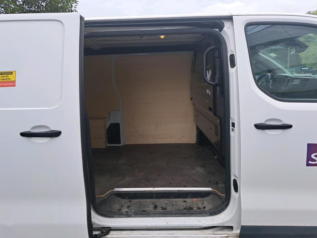 Peugeot EXPERT FGN TOLE STANDARD 2.0  BLUEHDI 120 S&S BVM6 PREMIUM 2018