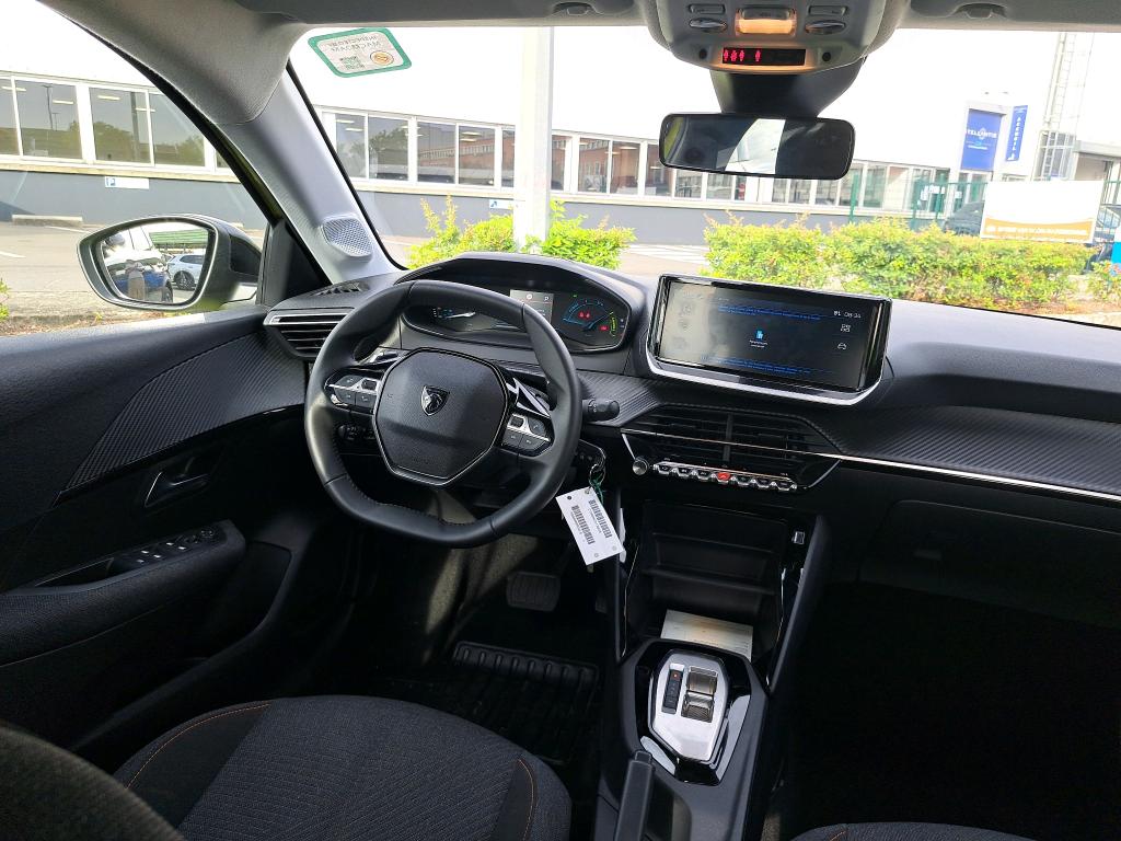 Peugeot 208 Hybrid 110 ch e-DCS6 Style 2025