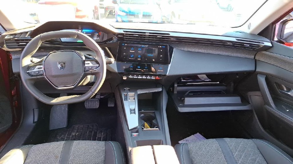 Foto Peugeot 408 14