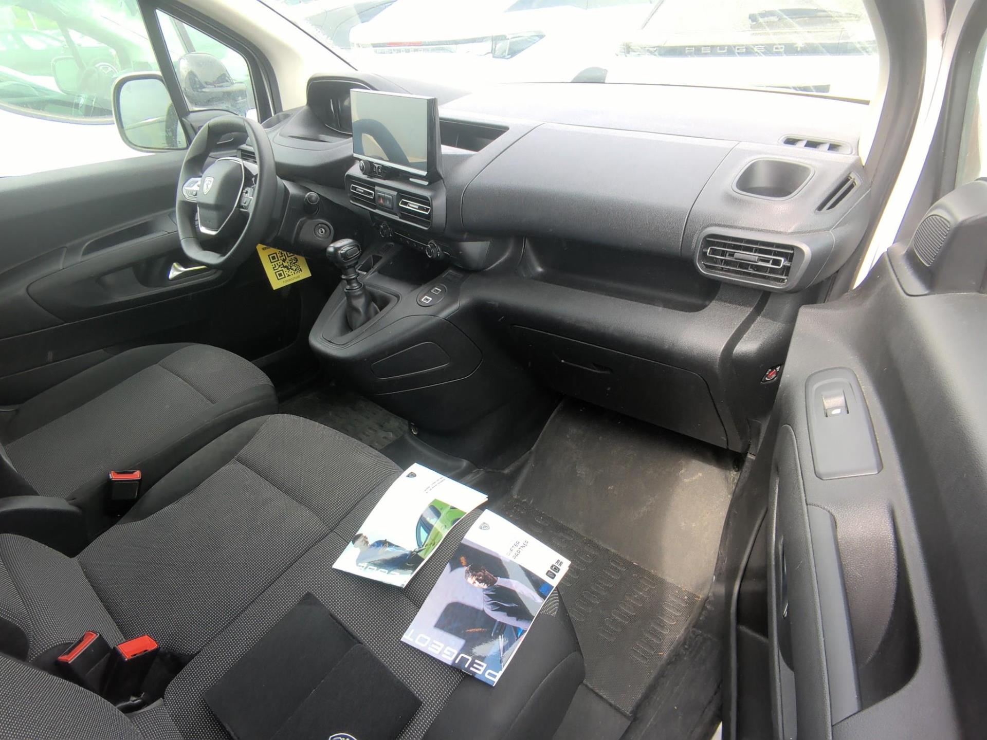 Peugeot PARTNER FOURGON M 1000 KG BLUEHDI 100 S&S BVM6 2024