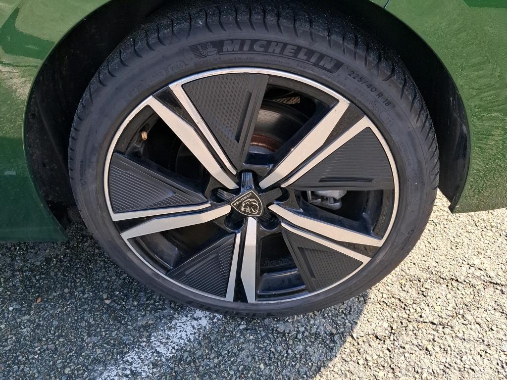 Peugeot 308 PHEV 180 e-EAT8 GT 2024