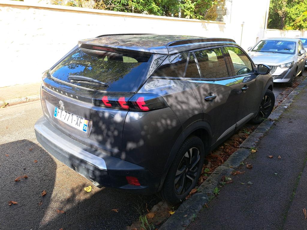 Peugeot 2008 BlueHDi 130 S&S EAT8 Allure 2021