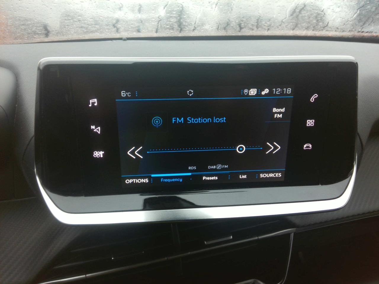 Foto Peugeot 2008 6