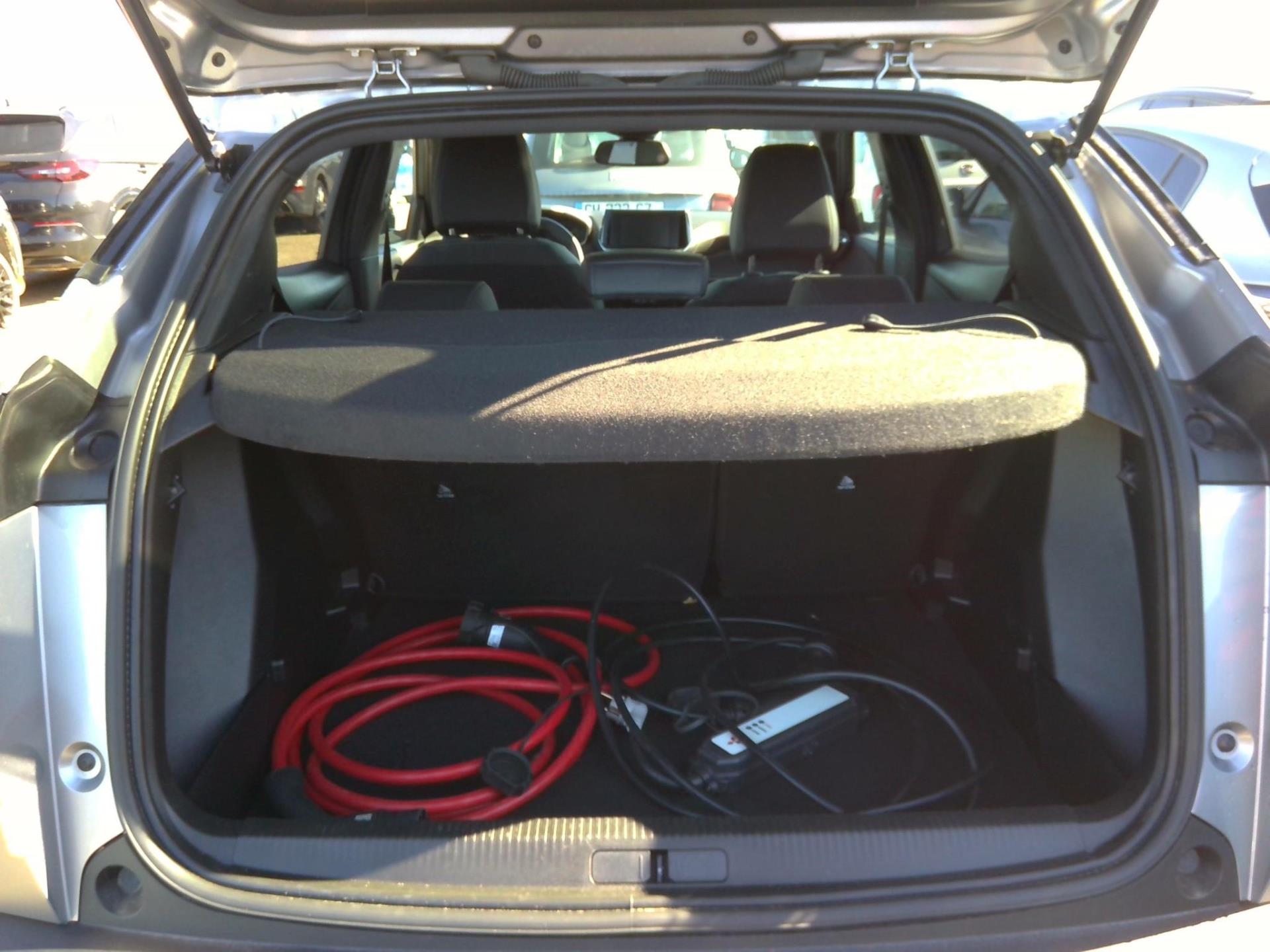 Peugeot 2008 Electrique 136 ch Allure 2023