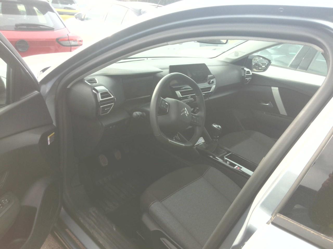Foto Citroën C4 X 5