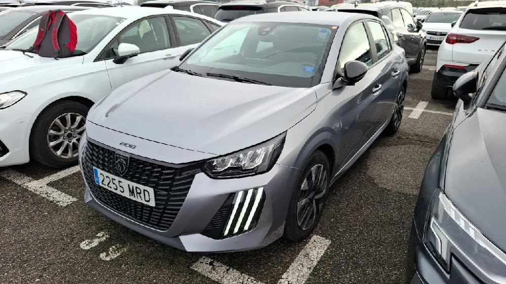 Foto Peugeot 208 4