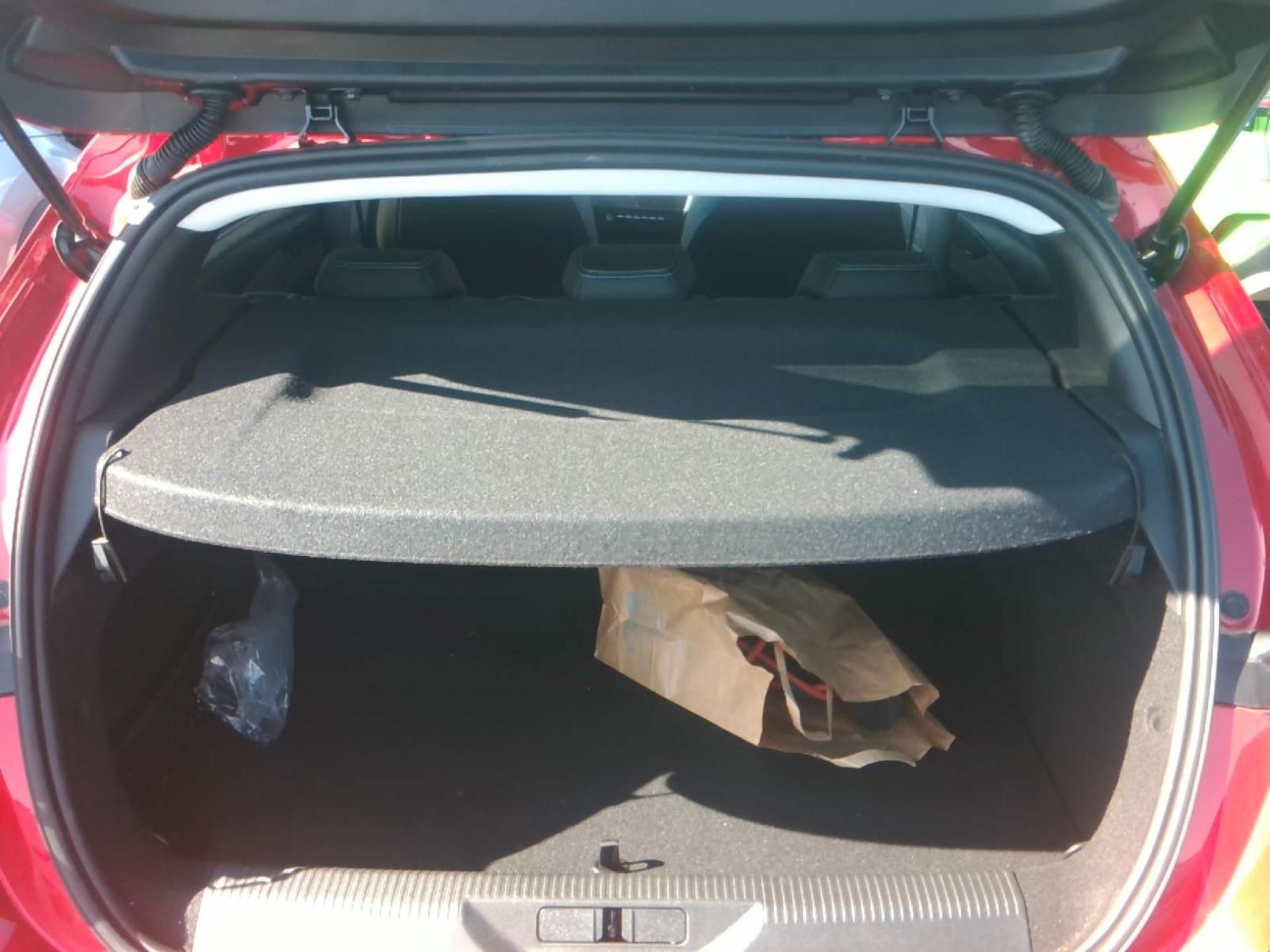 Peugeot 308 PHEV 180 e-EAT8 Allure 2024