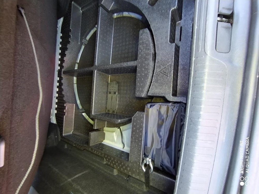 Foto Peugeot 408 12
