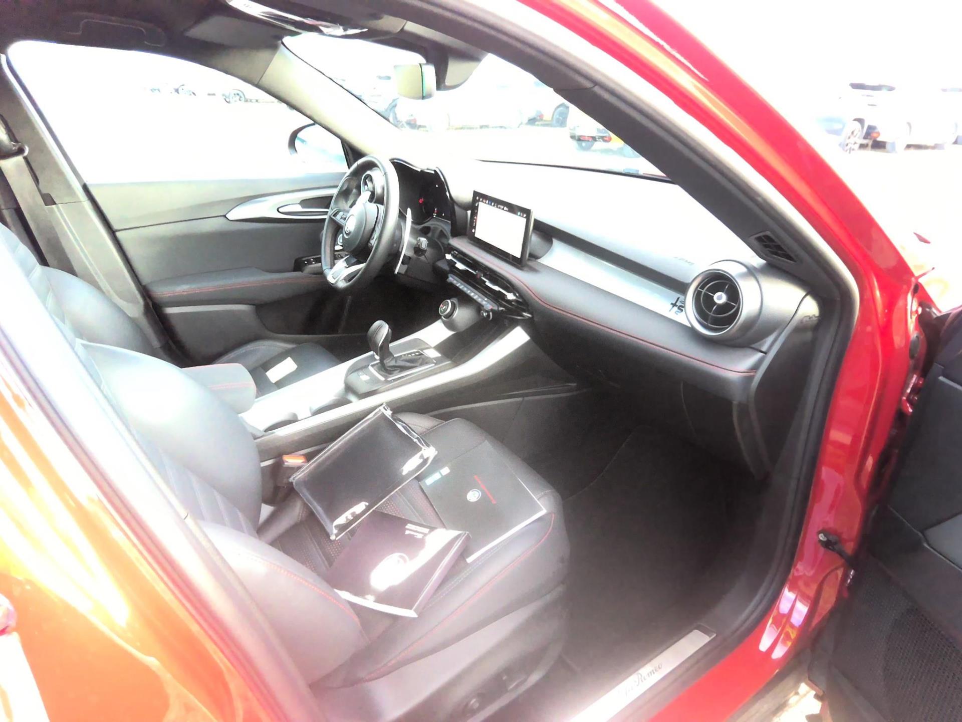 ALFA ROMEO Tonale 1.5 Hybrid 160 ch VGT TCT7 Tributo Italiano 2024