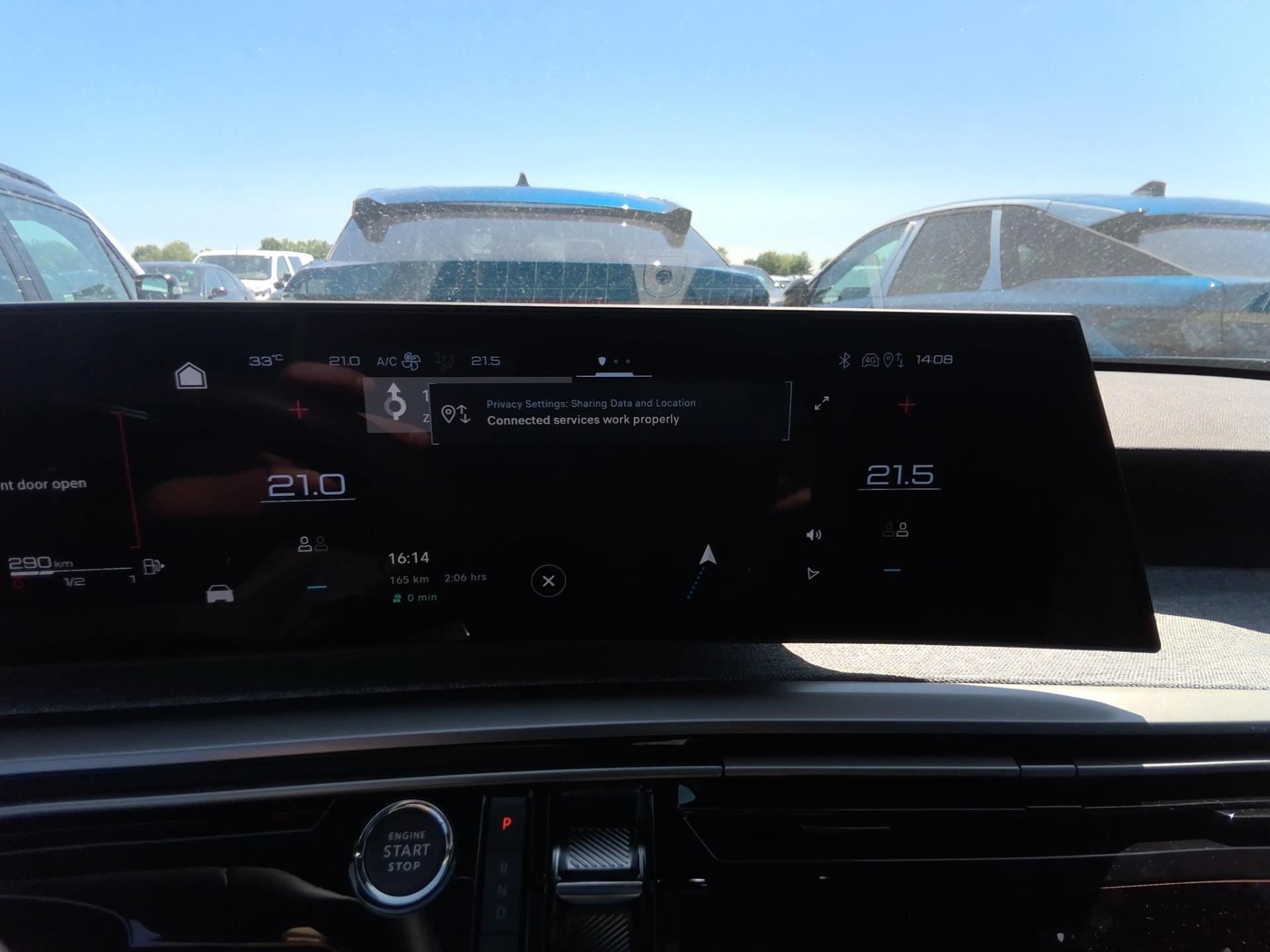 Peugeot 3008 Hybrid 145 e-DCS6 Allure 2025