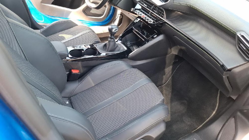 Foto Peugeot 2008 11