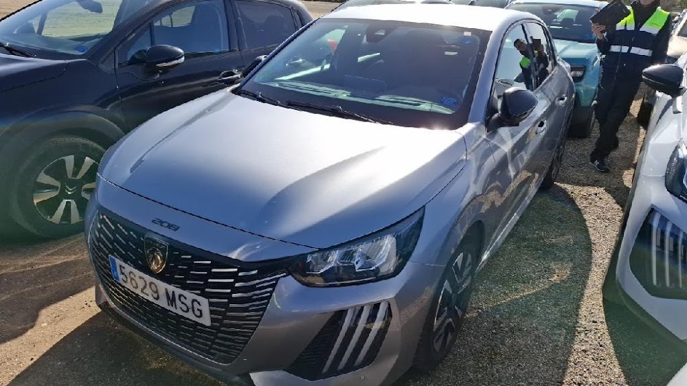 Foto Peugeot 208 7