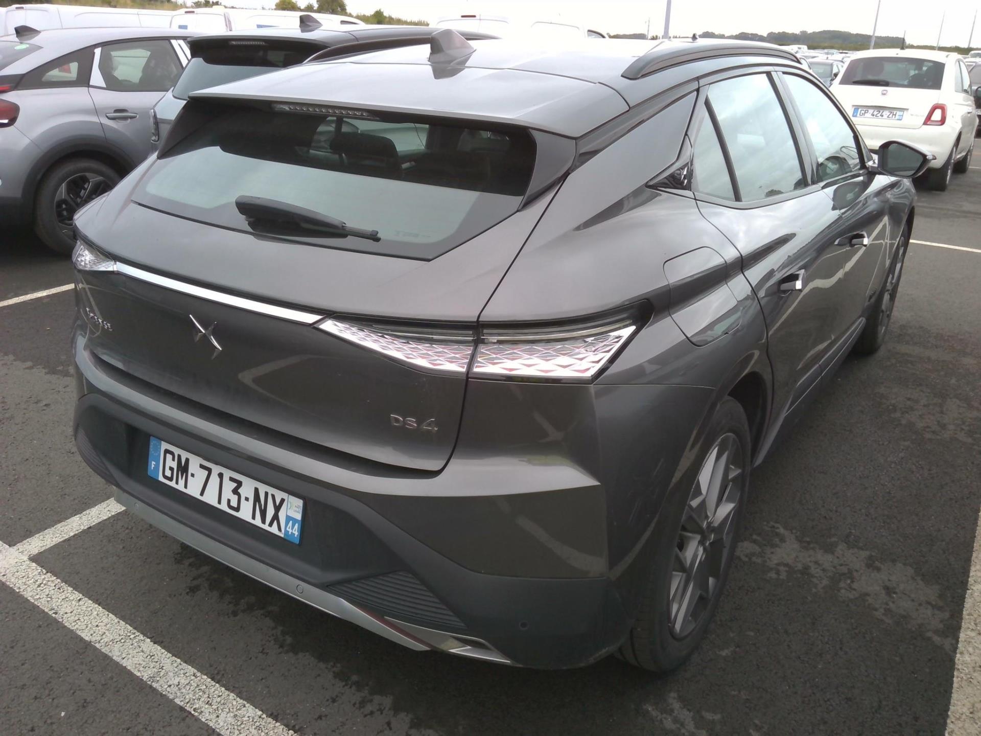 DS DS 4 Hybride E-Tense 225 EAT8 Cross Trocadero 2023