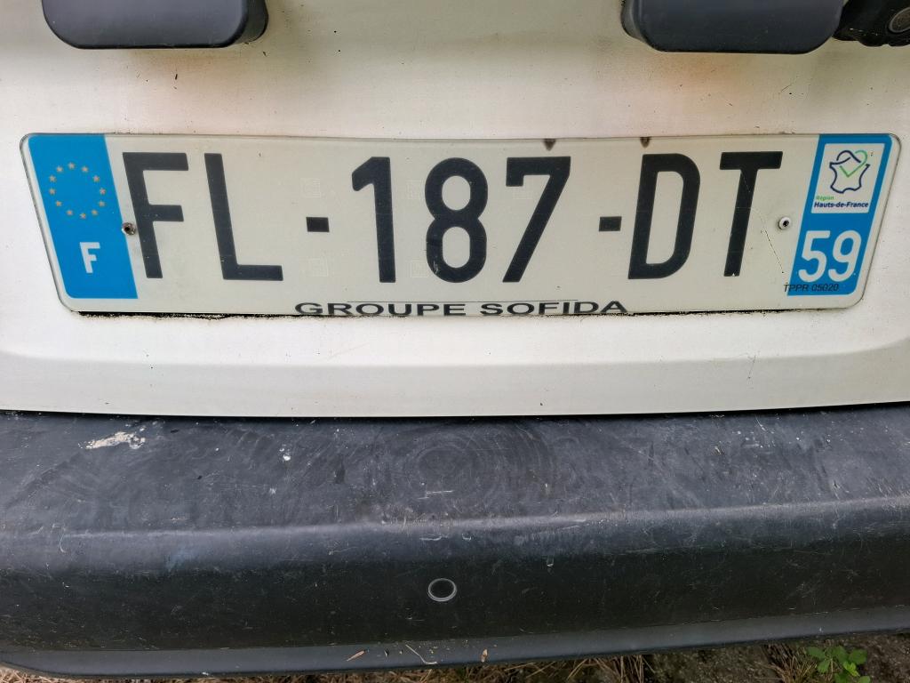 Peugeot PARTNER FOURGON STANDARD 650 KG BLUEHDI 100 BVM5 PREMIUM 2019