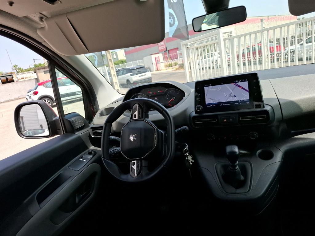 Peugeot Rifter Standard PureTech 110 S&S BVM6 5pl Style 2021