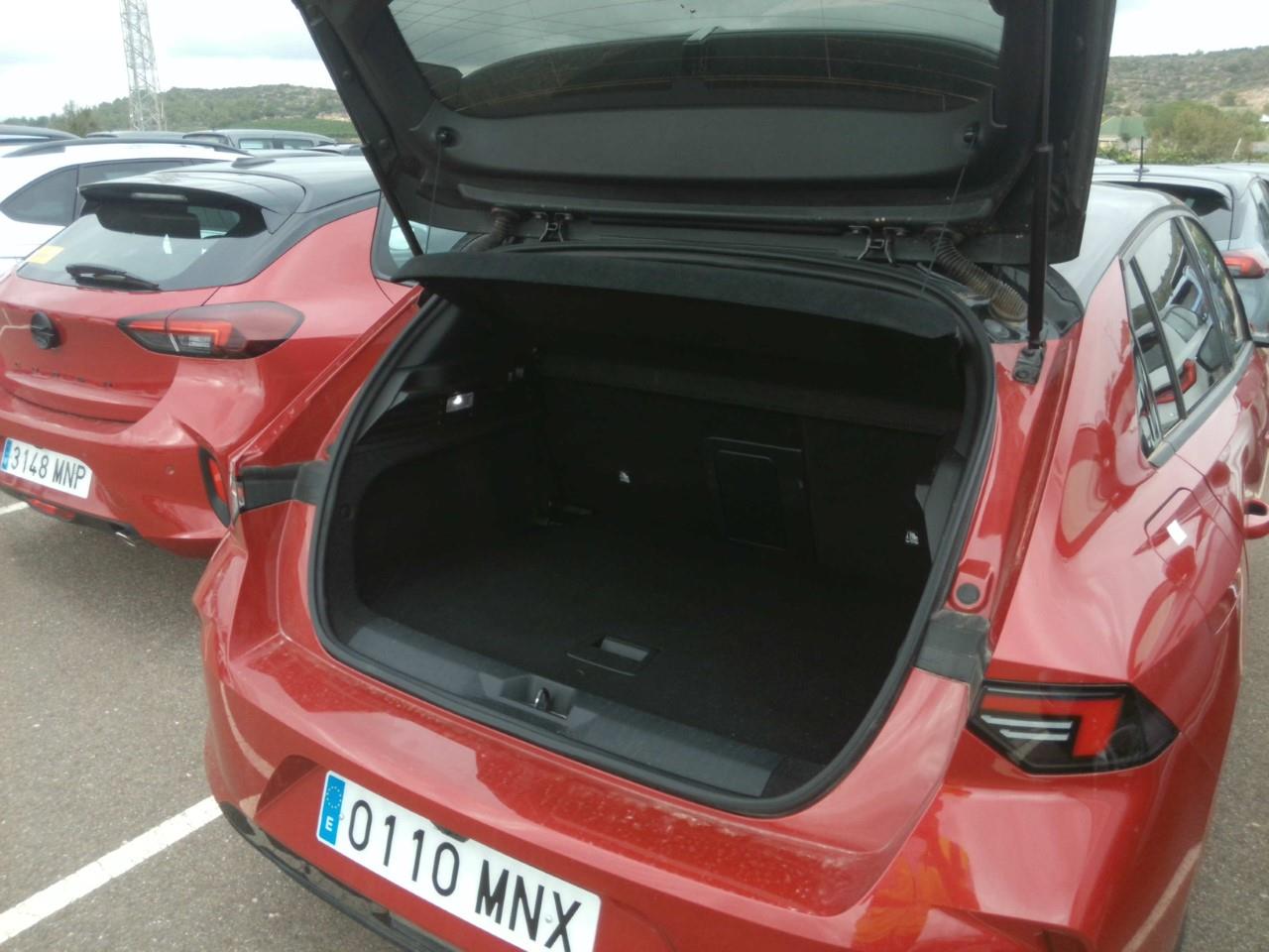 Foto Opel Astra 9