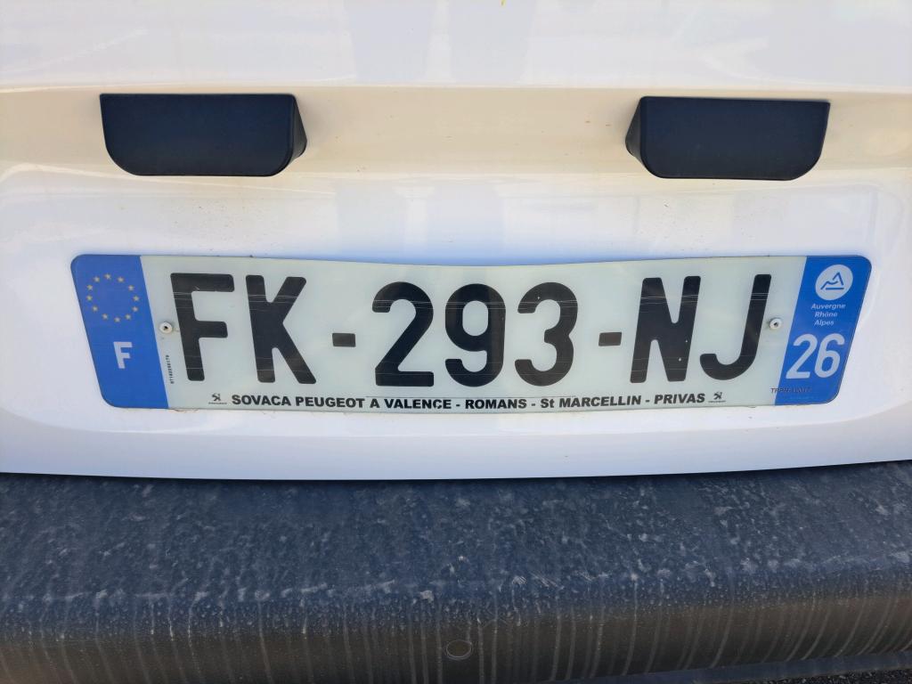 Peugeot PARTNER FOURGON STANDARD 1000 KG BLUEHDI 130 S&S EAT8 PREMIUM 2019