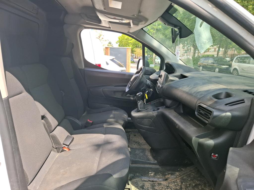 Peugeot PARTNER FOURGON STANDARD 650 KG BLUEHDI 100 S&S BVM5 PREMIUM 2020