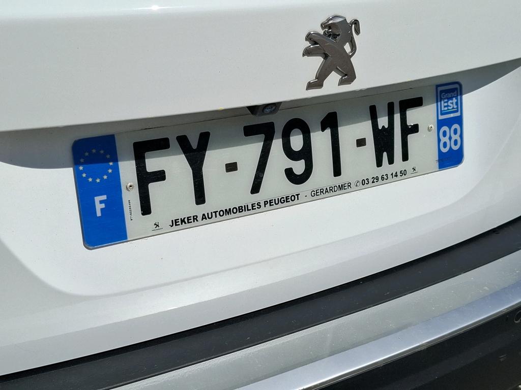Peugeot 2008 BlueHDi 110 S&S BVM6 Active Business 2021