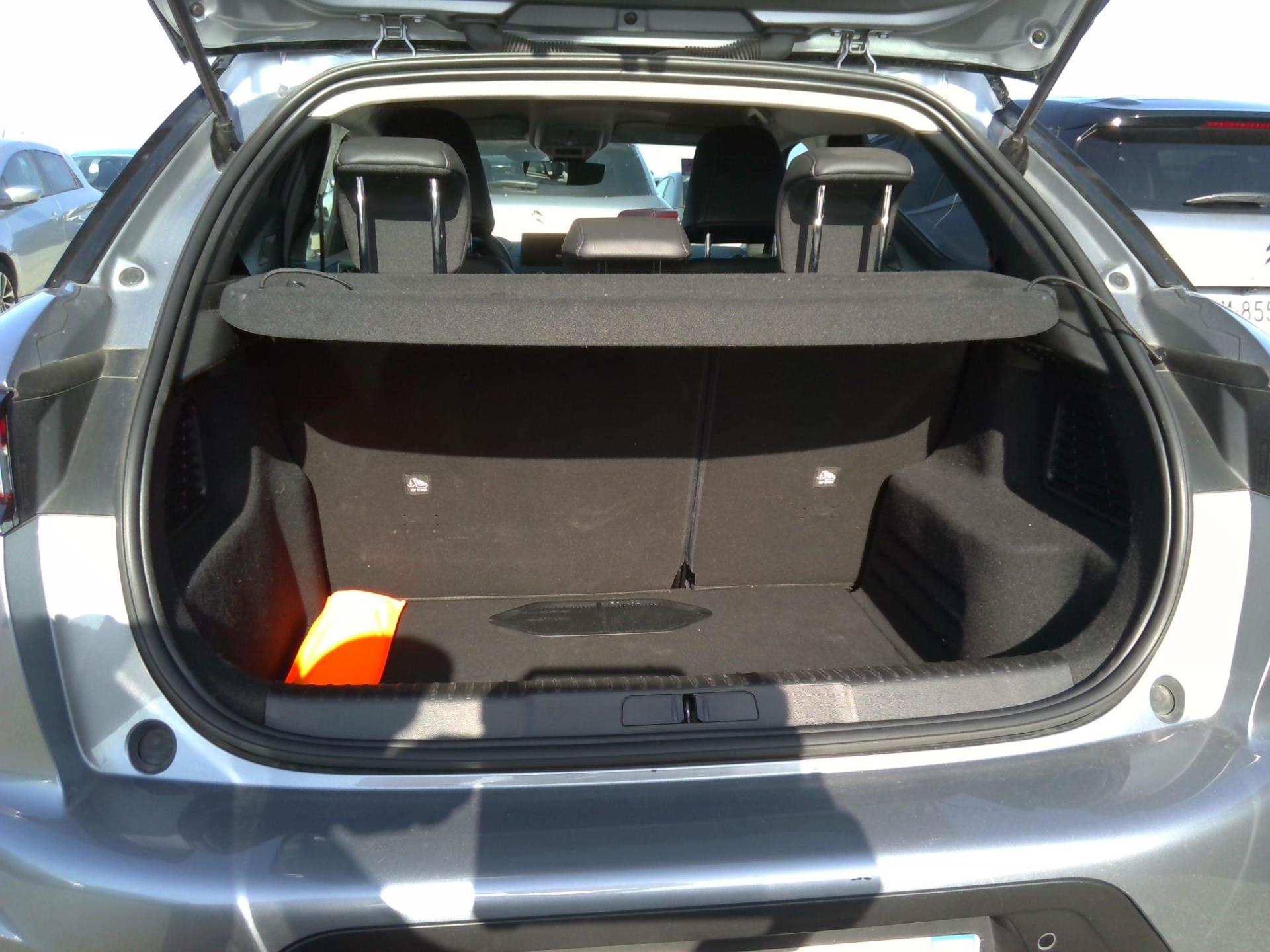 DS DS3 Crossback PureTech 130 EAT8 Rivoli 2023